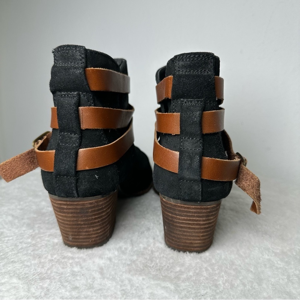 DV by Dolce Vita Black Brown Suede Ankle Boots Strappy Buckle Size 7.5 - Picture 6 of 12